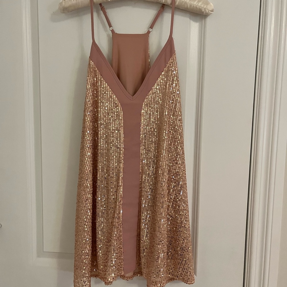 Sparkling Sequin Top in Rose Gold